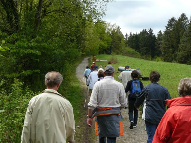 618x457 pixels (71K)